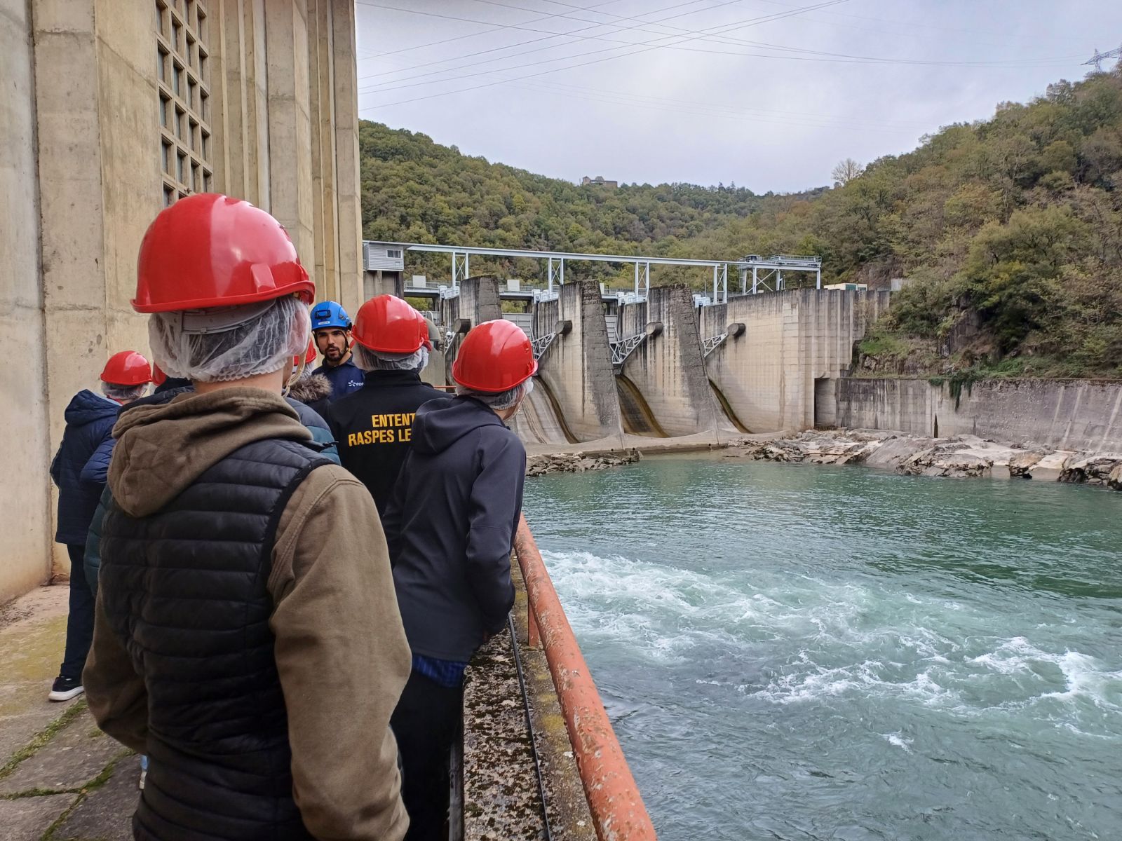 2024-2025 - Salles-Curan - Collège Monts et Lacs - Visite Usine - 1